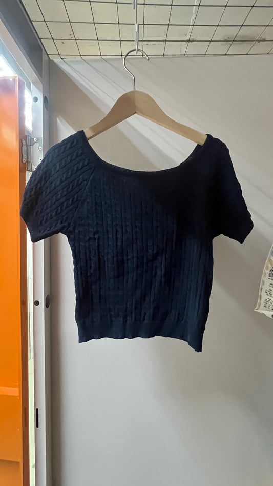 Textured Knit Scoop Neck Tee